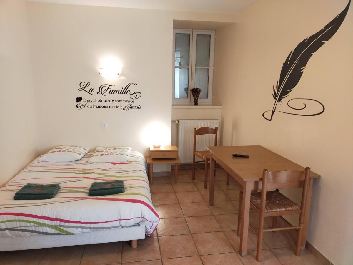 Chambres D'Hotes De L'Auberge L'Astrassadou Rézentières エクステリア 写真