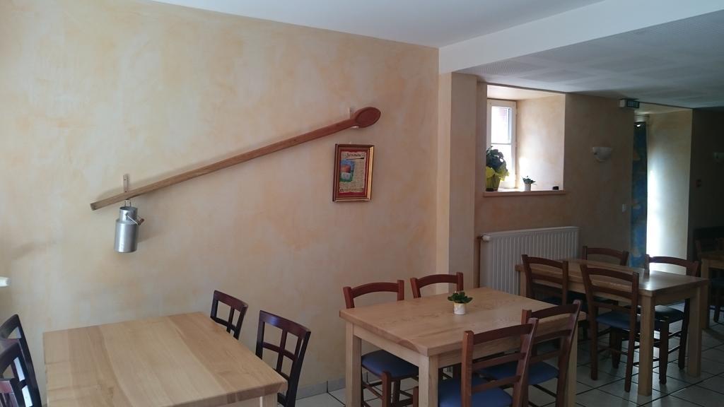 Chambres D'Hotes De L'Auberge L'Astrassadou Rézentières エクステリア 写真