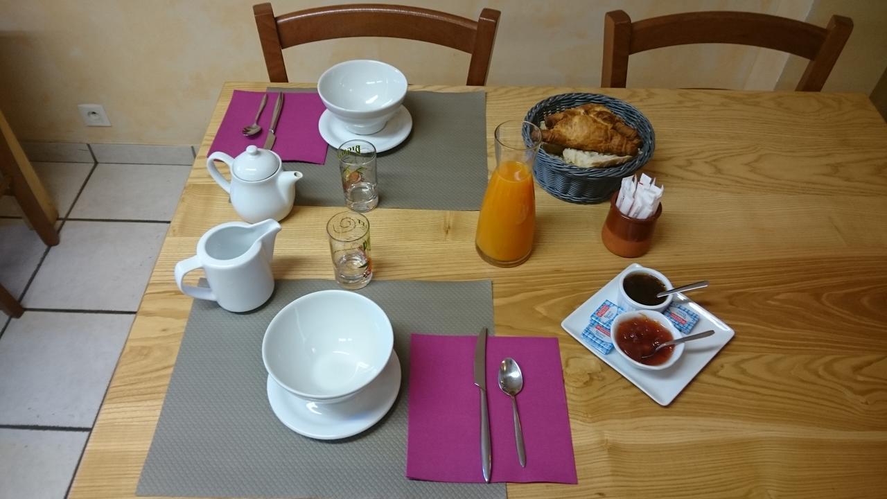 Chambres D'Hotes De L'Auberge L'Astrassadou Rézentières エクステリア 写真
